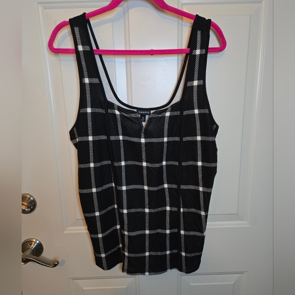 torrid Tops - TORRID Black and White Checkered Women's Top - Size 0